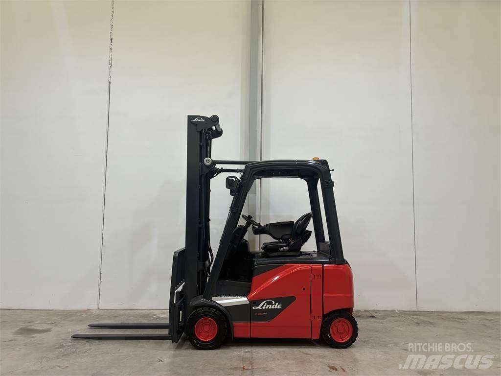 Linde E20PH 02 전동 지게차