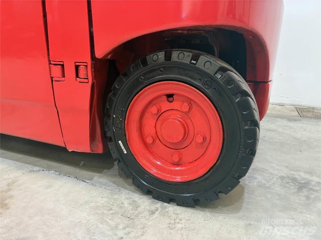 Linde E20PH 02 전동 지게차