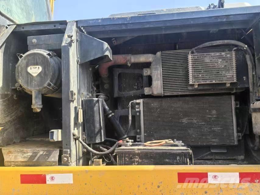 Sumitomo SH200 대형 굴삭기 29톤 이상