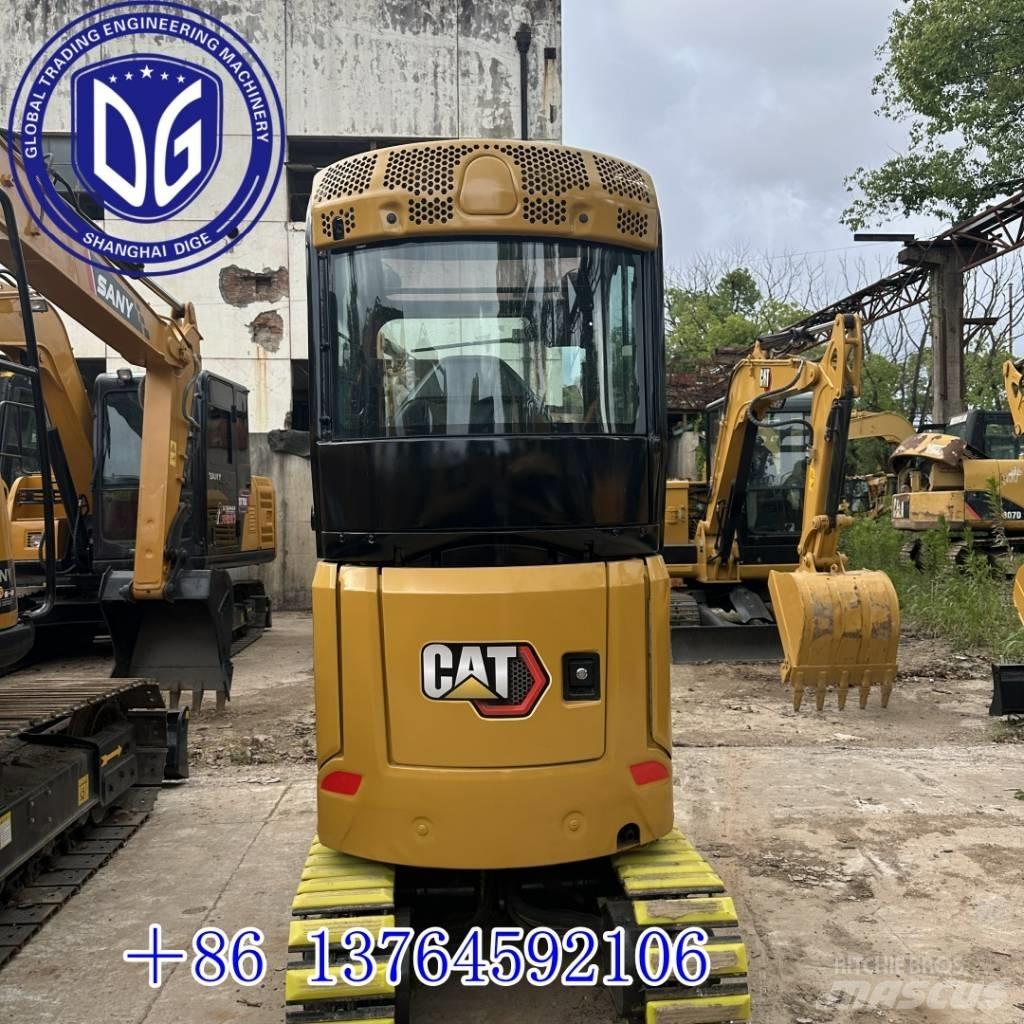 CAT 302 CR 소형 굴삭기 7톤 미만