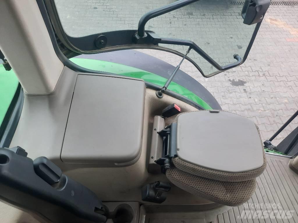 John Deere 7200 R 트랙터