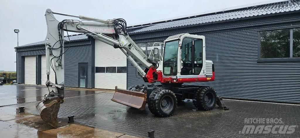 Takeuchi TB 175W 중형굴삭기 7톤-28톤