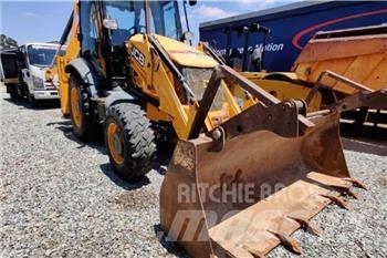 JCB 3CX 4X4 백호로더