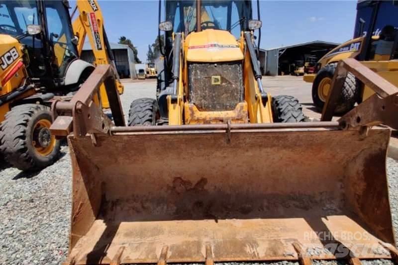 JCB 3CX 4X4 백호로더