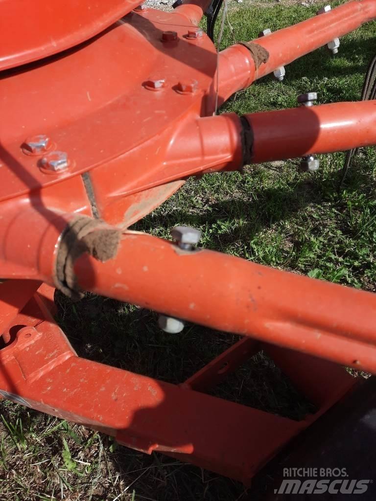 Kuhn GA6632 윈드로어