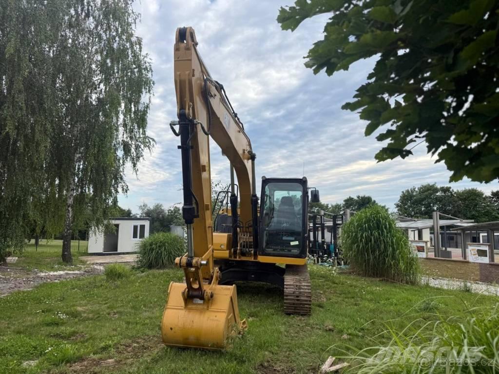 CAT 313 GC 대형 굴삭기 29톤 이상