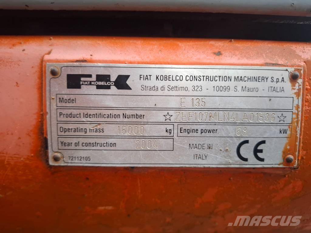 Fiat-Kobelco E 135 대형 굴삭기 29톤 이상