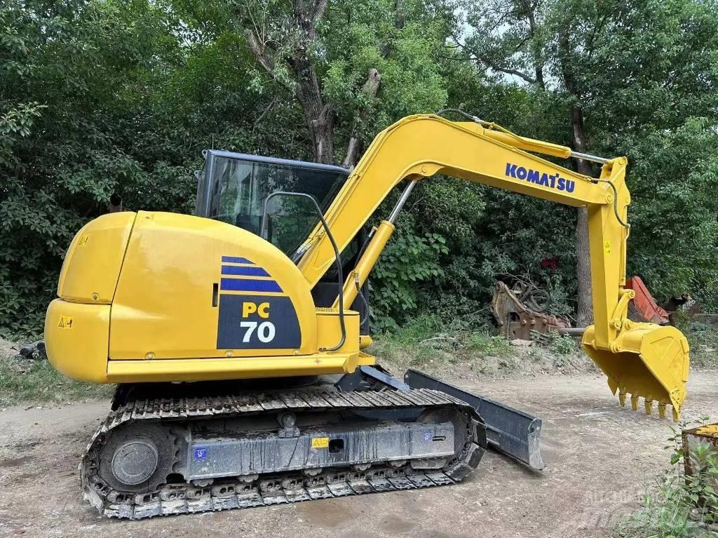 Komatsu PC70-8 대형 굴삭기 29톤 이상