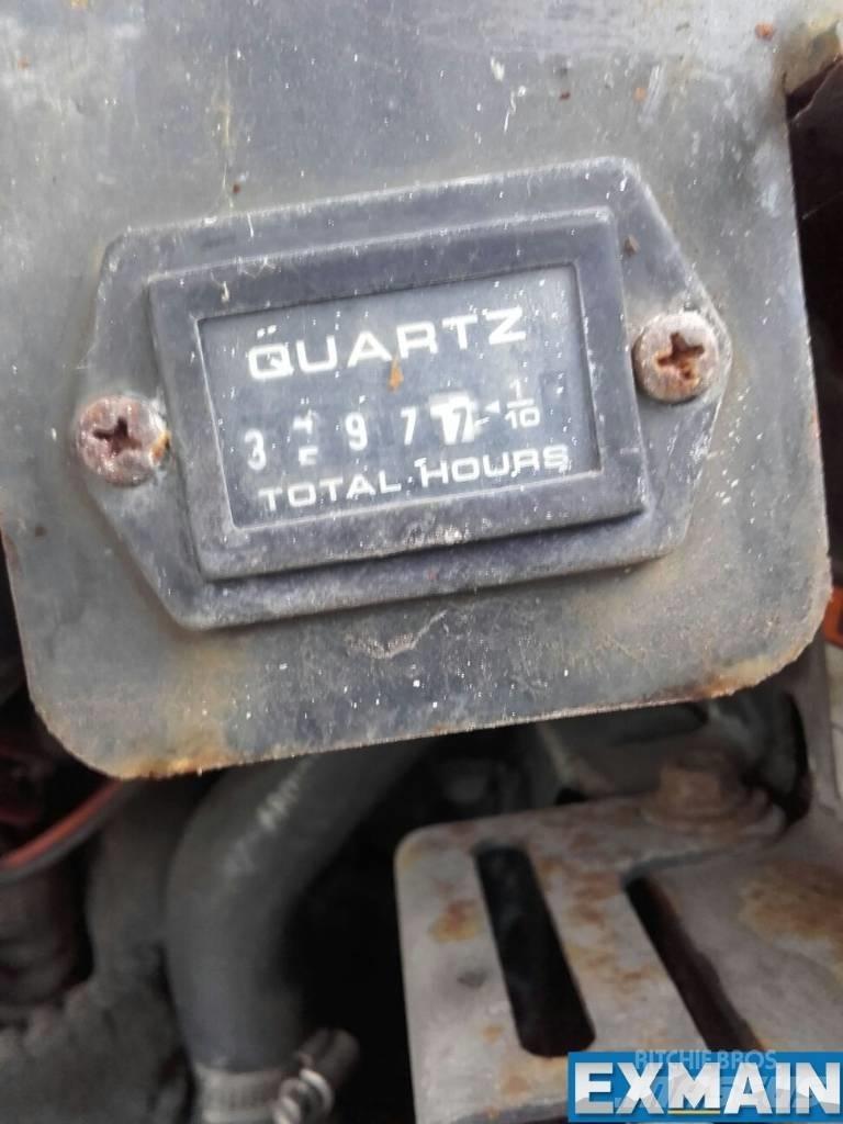 Bobcat X 320 소형 굴삭기 7톤 미만