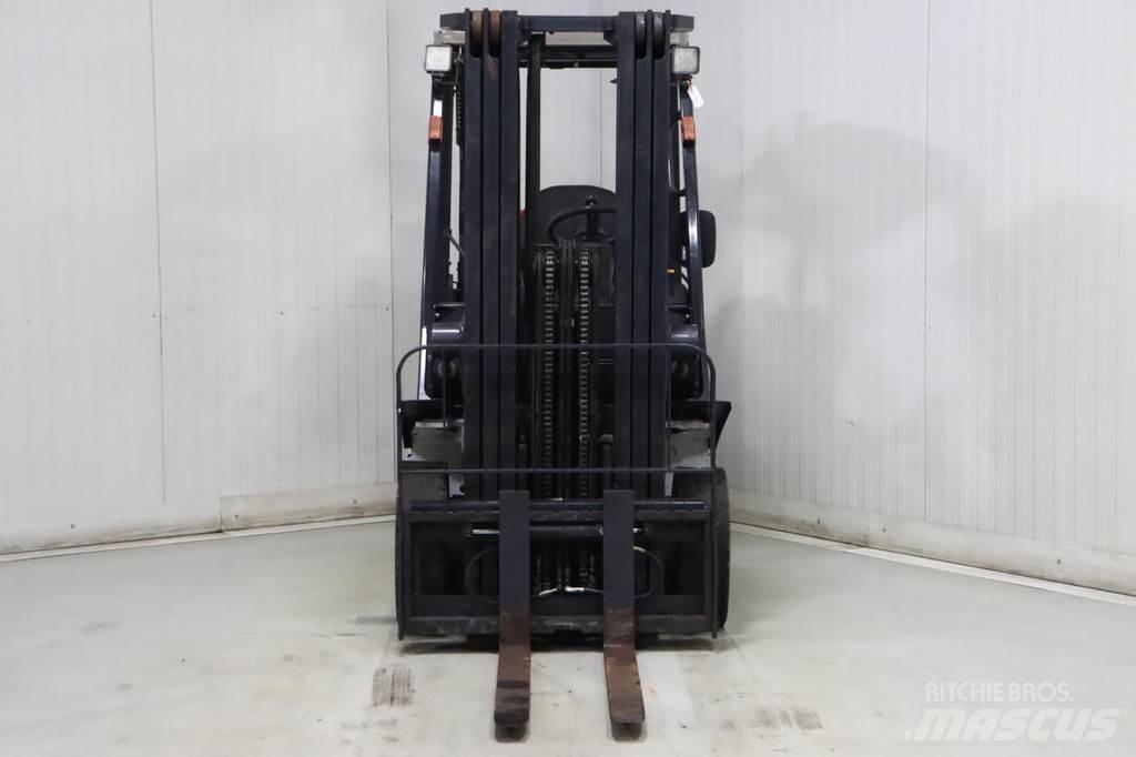 Nissan U1D2A20LQ LPG 지게차