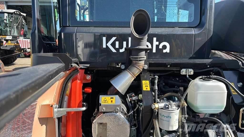 Kubota KX042-4 소형 굴삭기 7톤 미만