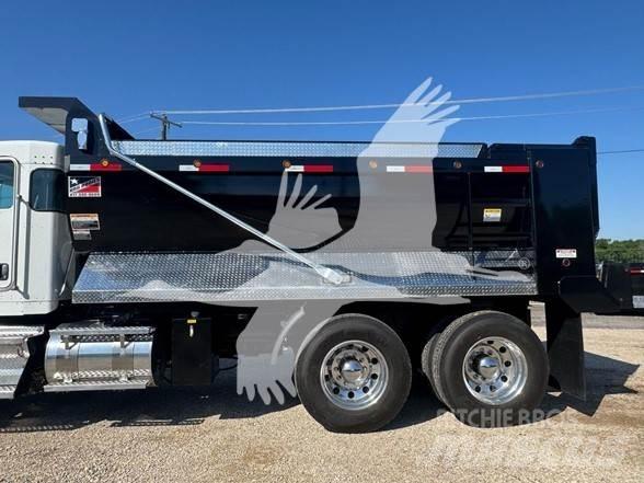 Kenworth T800 덤프 트럭