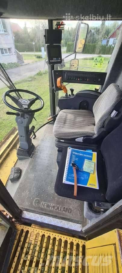 New Holland TX 64 콤바인 수확기