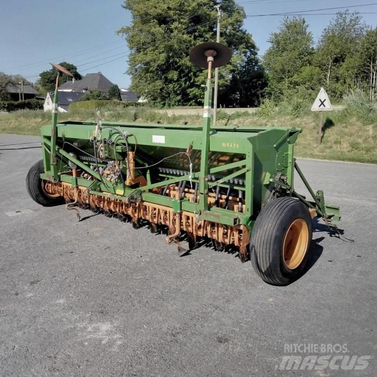 Amazone D7 40E 드릴