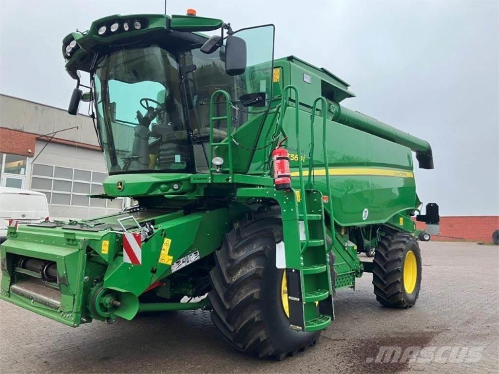 John Deere T560 콤바인 수확기