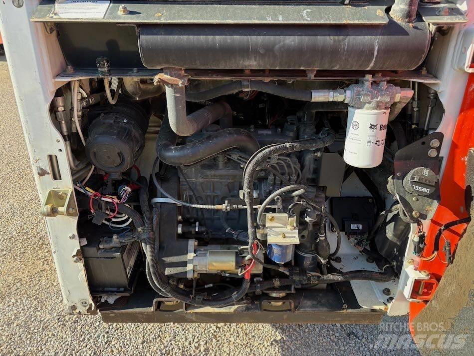 Bobcat S 100  스키드로더