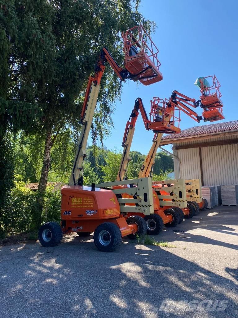 JLG 520 AJ 관절형 전동이동 리프트