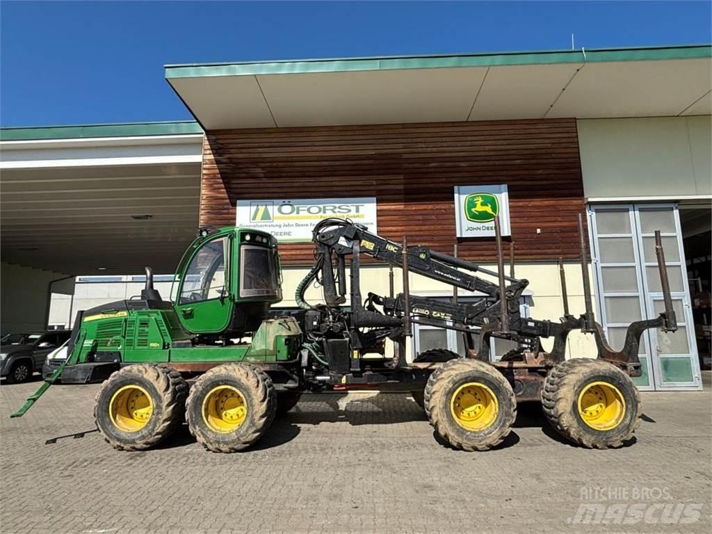 John Deere 1110 G 원목 포워더
