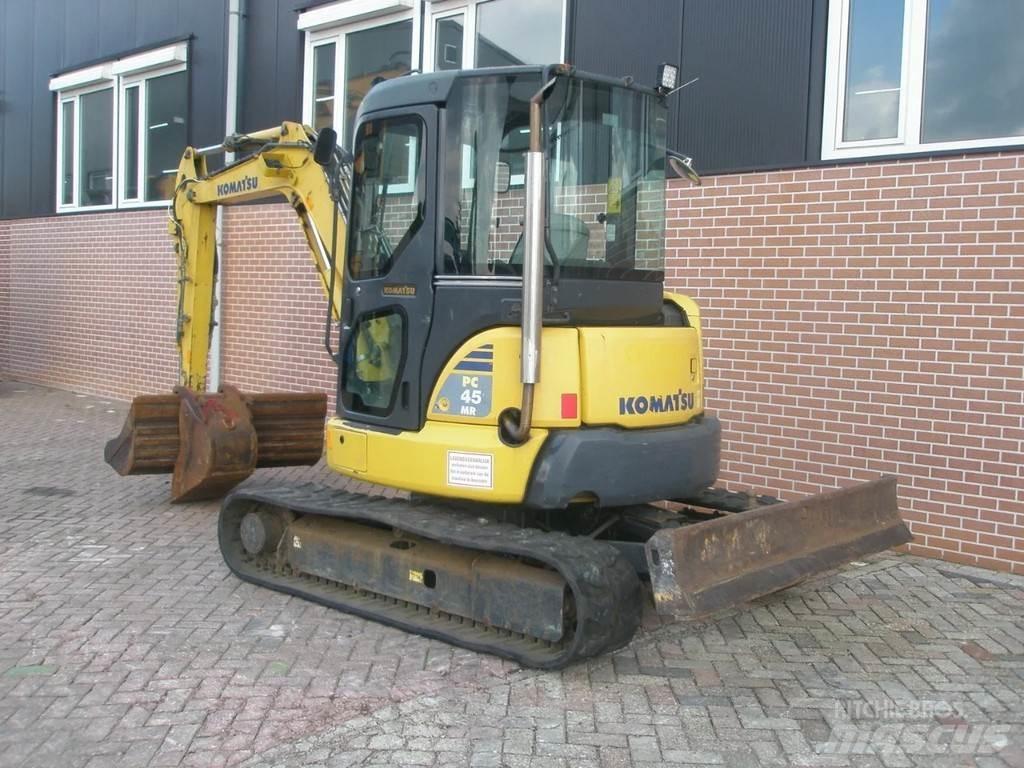 Komatsu PC45MR-3 소형 굴삭기 7톤 미만