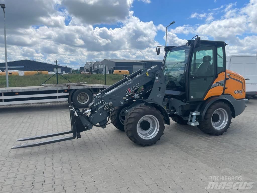GiANT g5000 다목적 로더