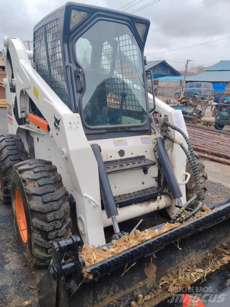 Bobcat S 300  스키드로더
