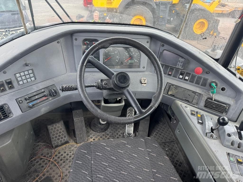 Volvo A 40 D 연결식 홀러