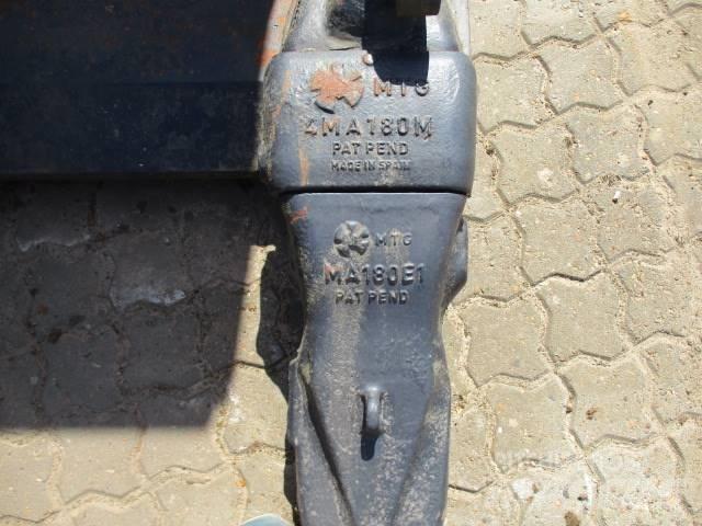 Klepp Mek 4400 Liter 버켓