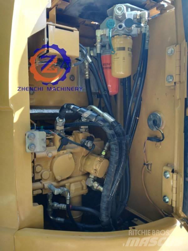 CAT 313 C/Short tail 대형 굴삭기 29톤 이상