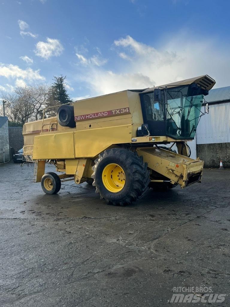 New Holland Tx34 콤바인 수확기