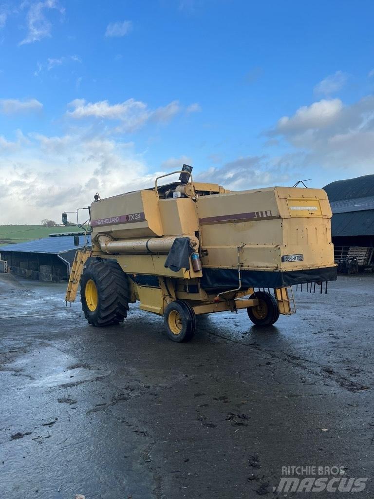 New Holland Tx34 콤바인 수확기