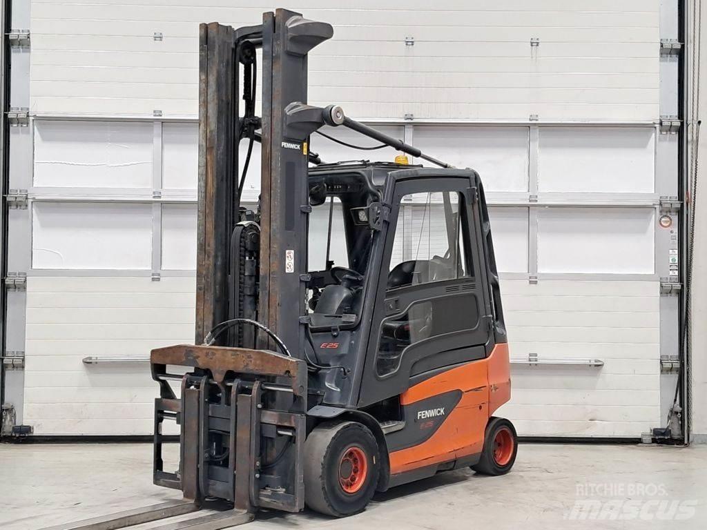 Linde E25-01 전동 지게차