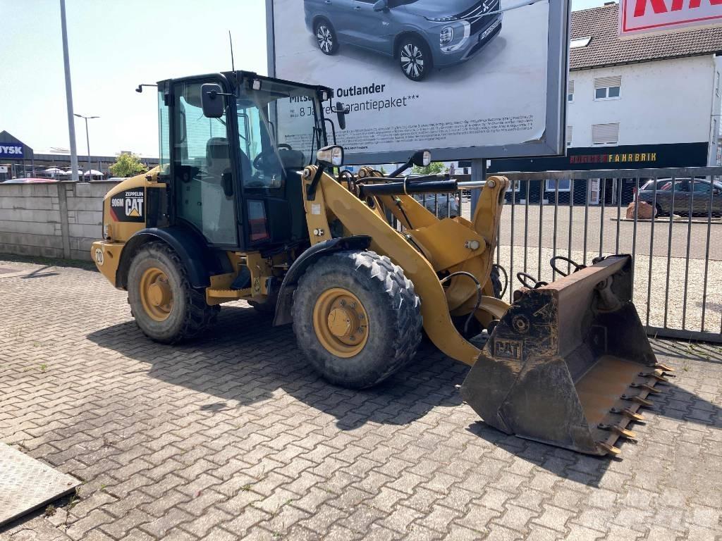 CAT 906 M  휠로우더