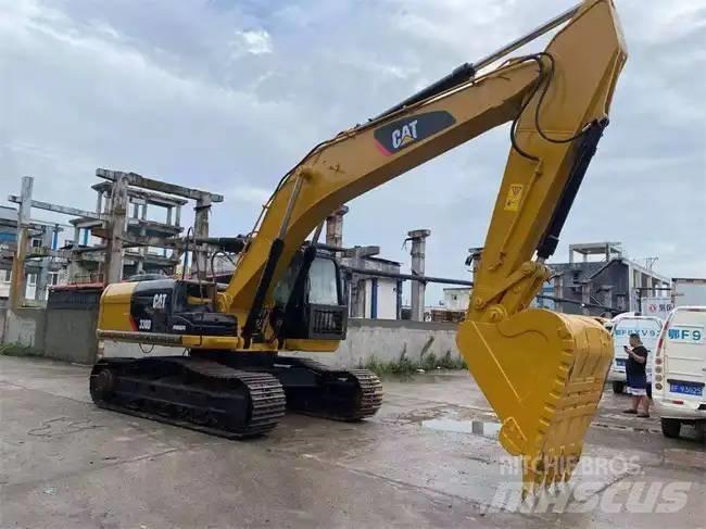 CAT 330D 대형 굴삭기 29톤 이상