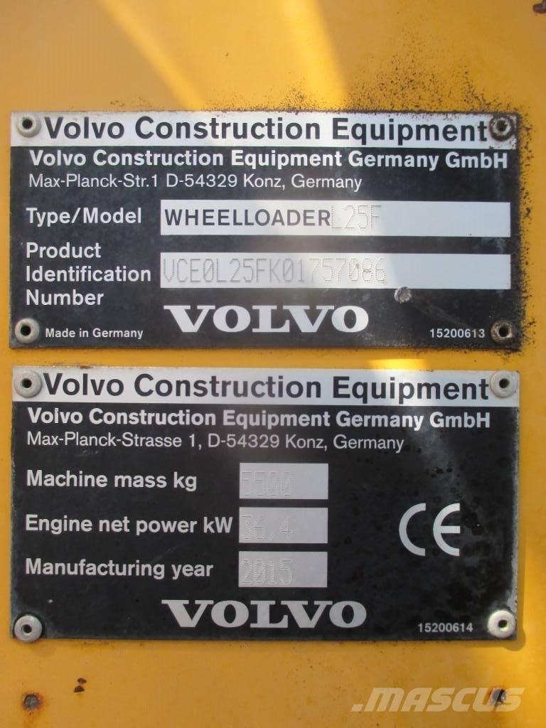 Volvo L 25 F  휠로우더