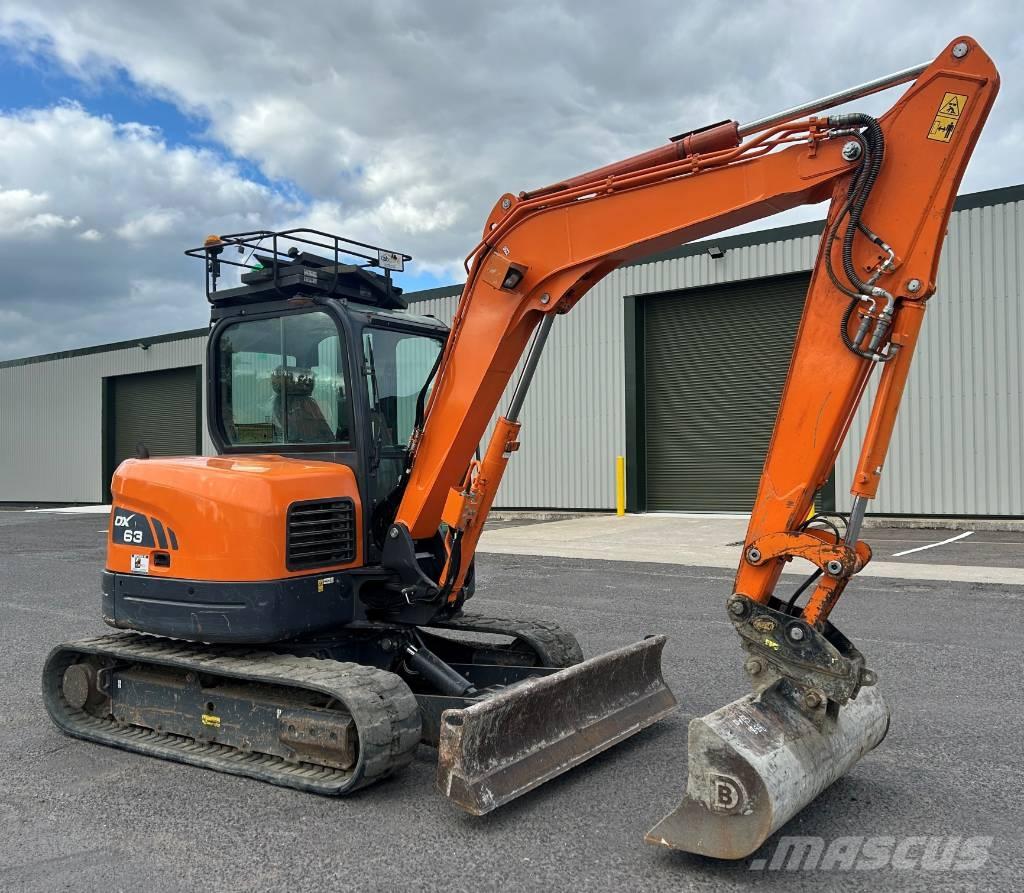 Doosan DX63-3 대형 굴삭기 29톤 이상