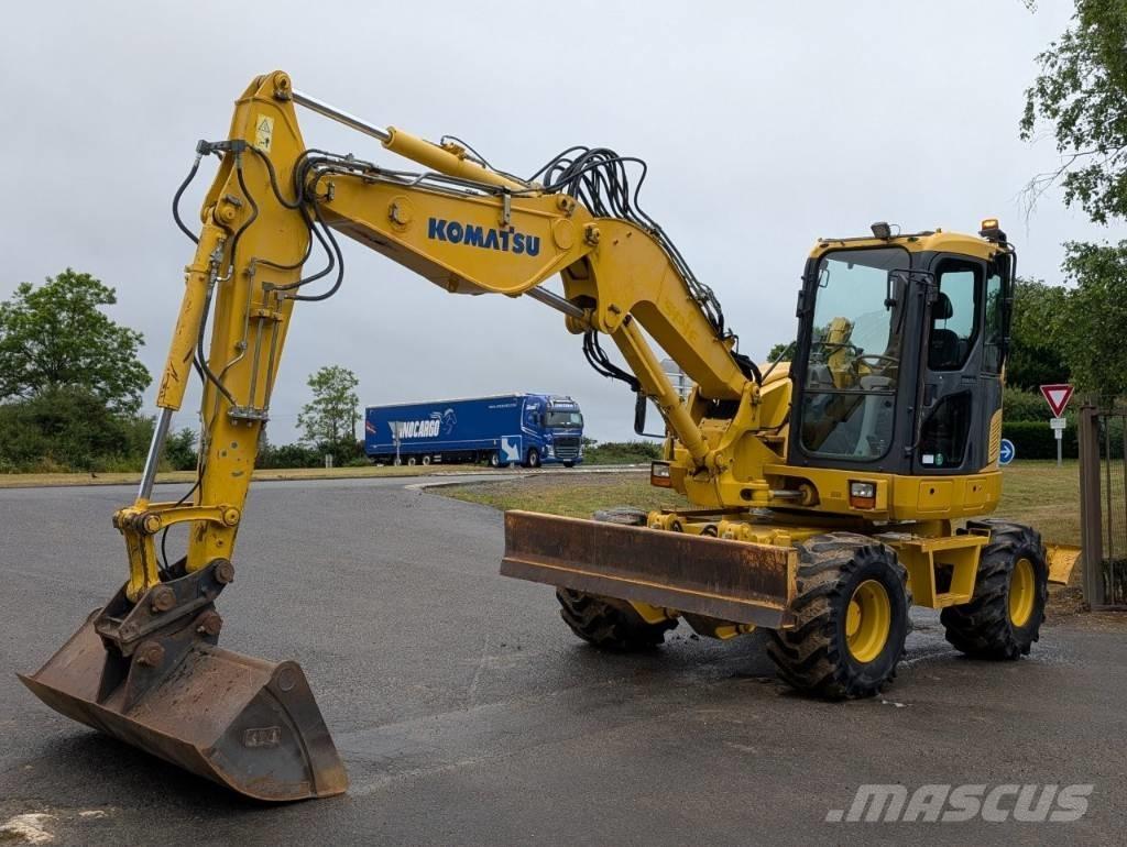 Komatsu PW 98 MR-8  휠 굴삭기