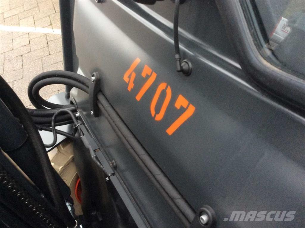 Linde E30 전동 지게차