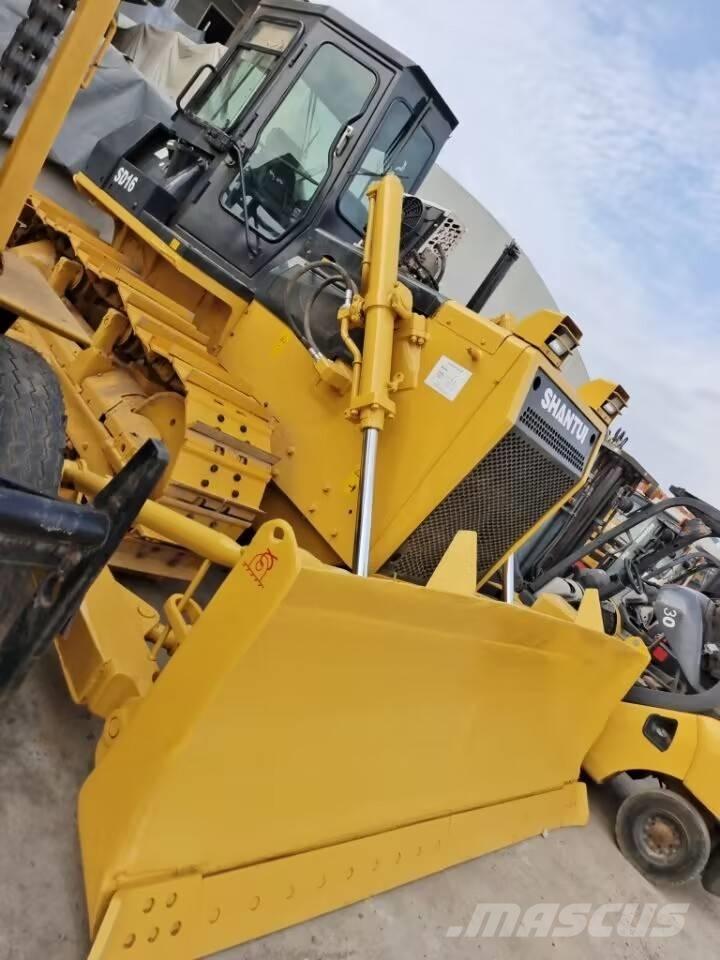 Shantui SD 16 크롤러 도저