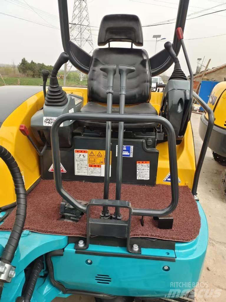 Kubota U 30 소형 굴삭기 7톤 미만