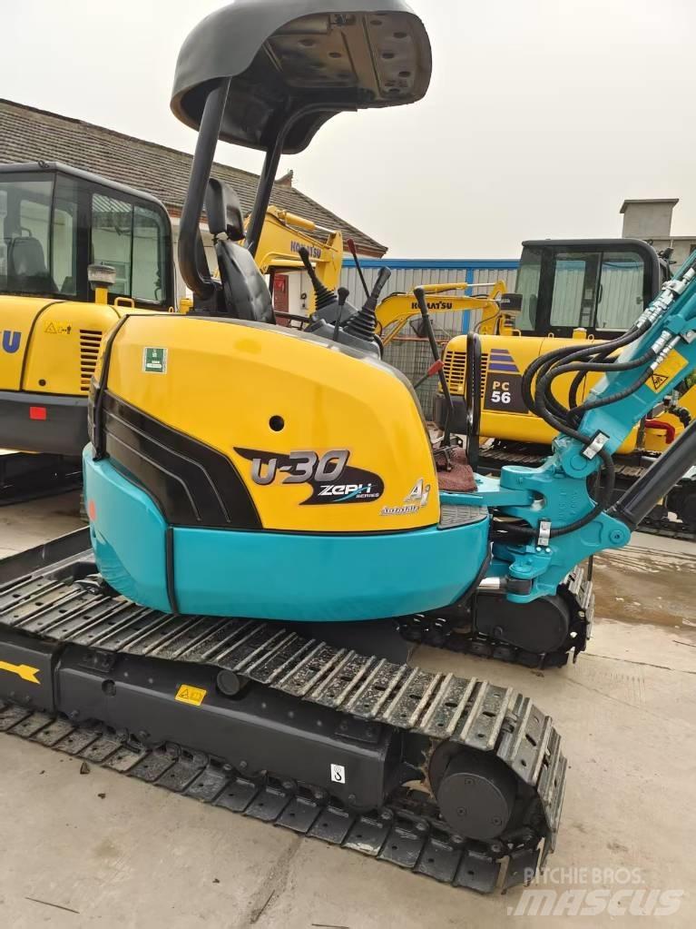 Kubota U 30 소형 굴삭기 7톤 미만
