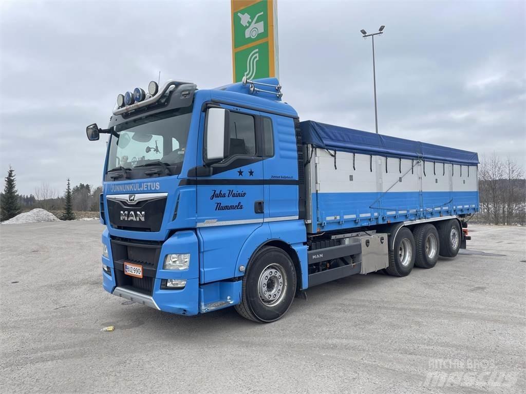 MAN TGX 35.560 농장/곡물 트럭