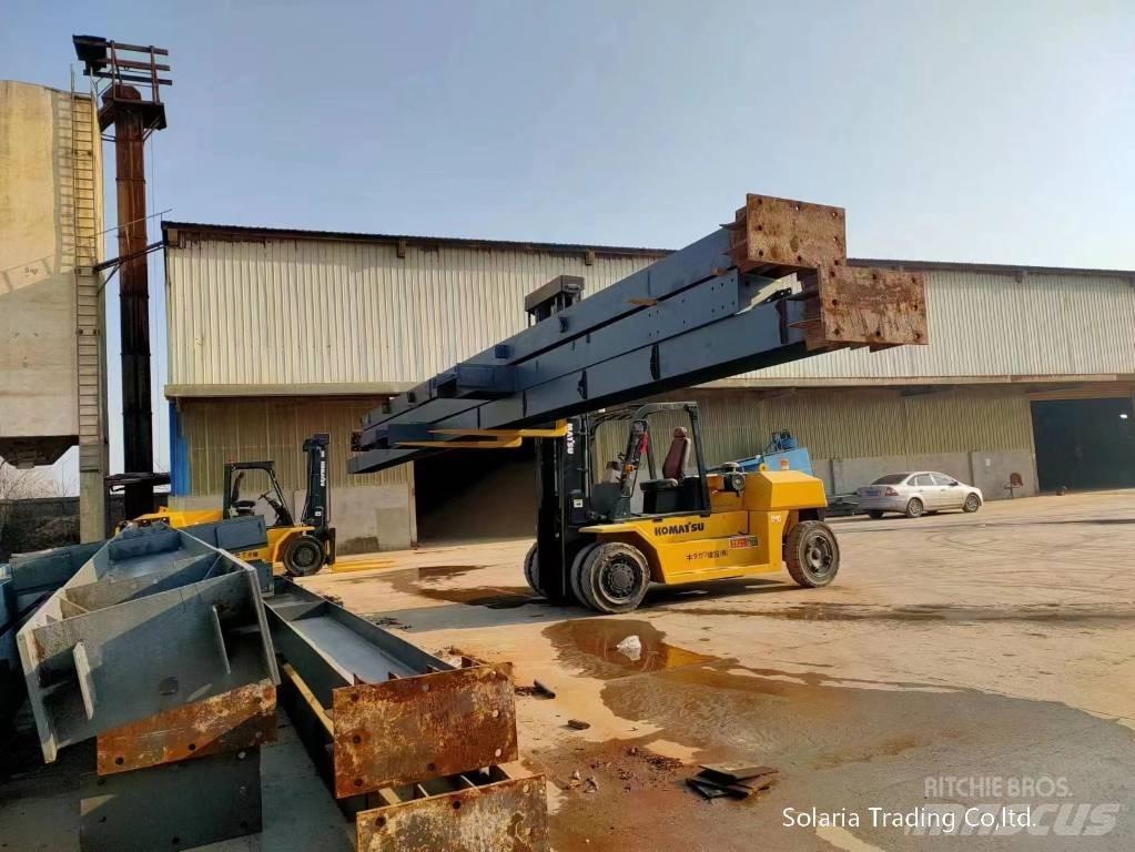 Komatsu FD 160 E-8 디젤 지게차