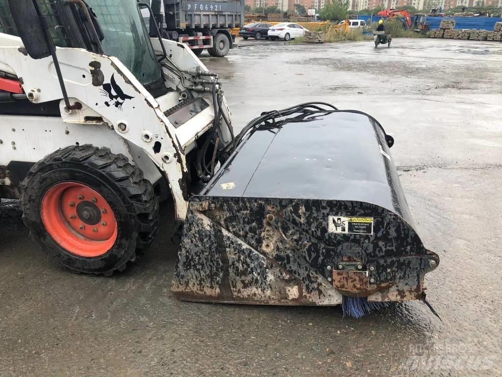 Bobcat S 160  스키드로더