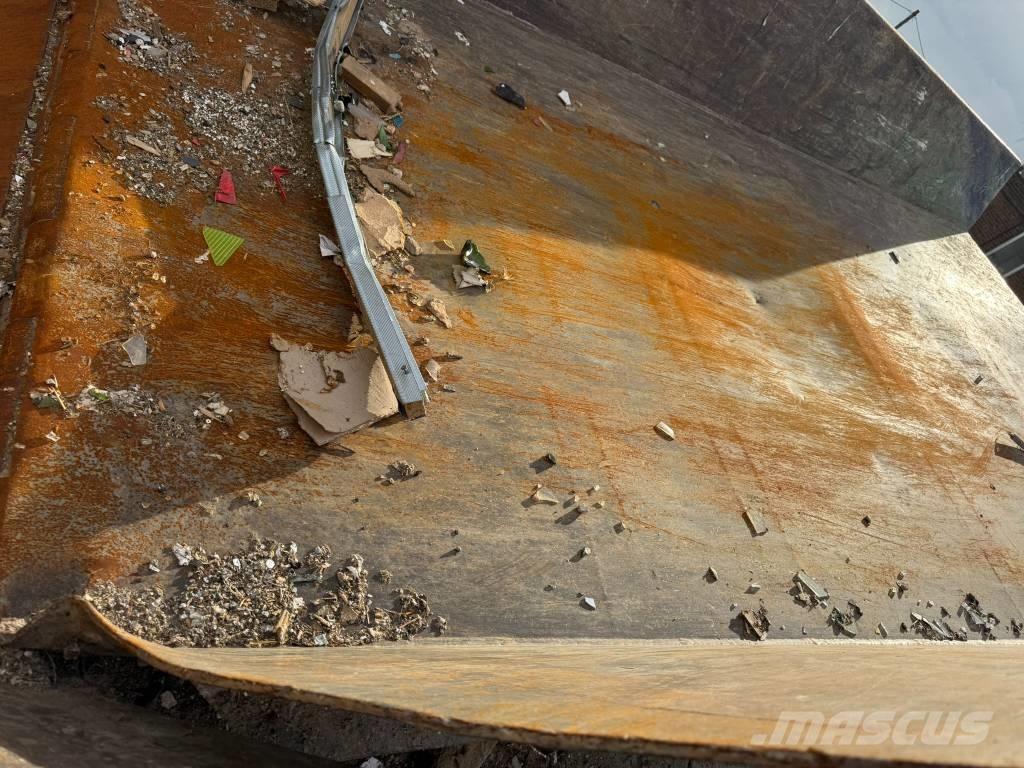 Haas Tyron 2000 XL 폐기물 분쇄기