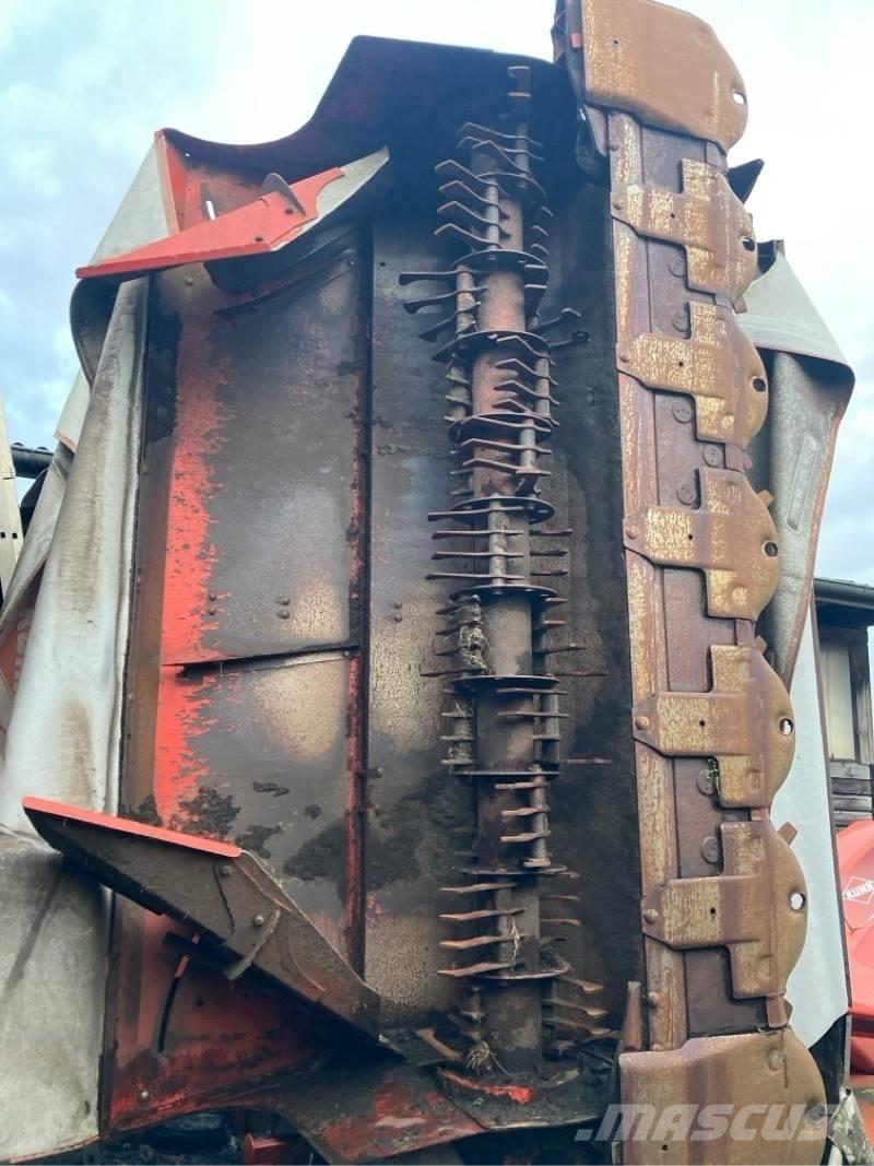 Kuhn FC 8830 D 모어 컨디셔너