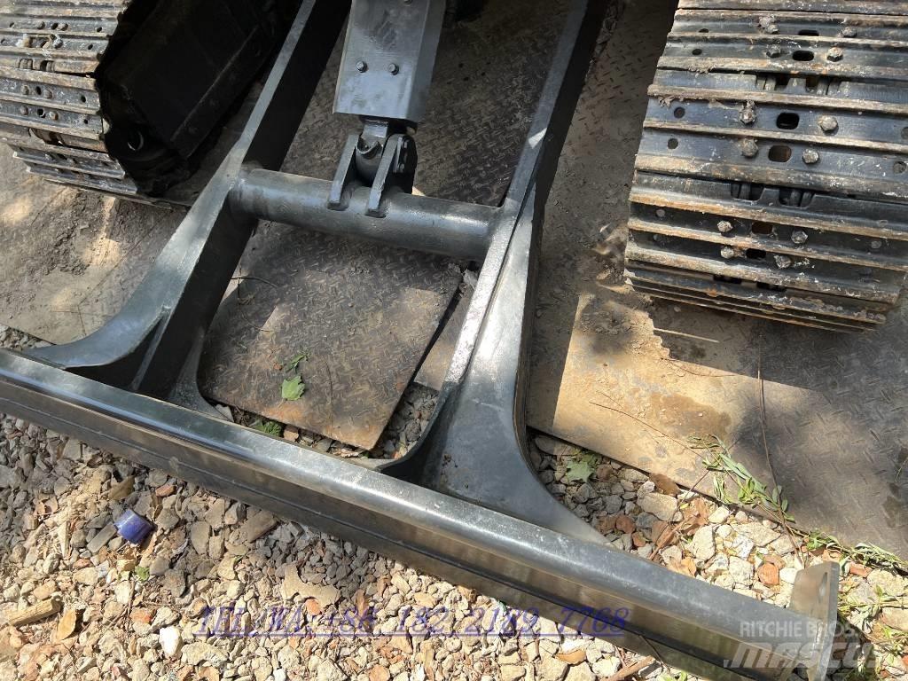 Komatsu PC56-7 소형 굴삭기 7톤 미만