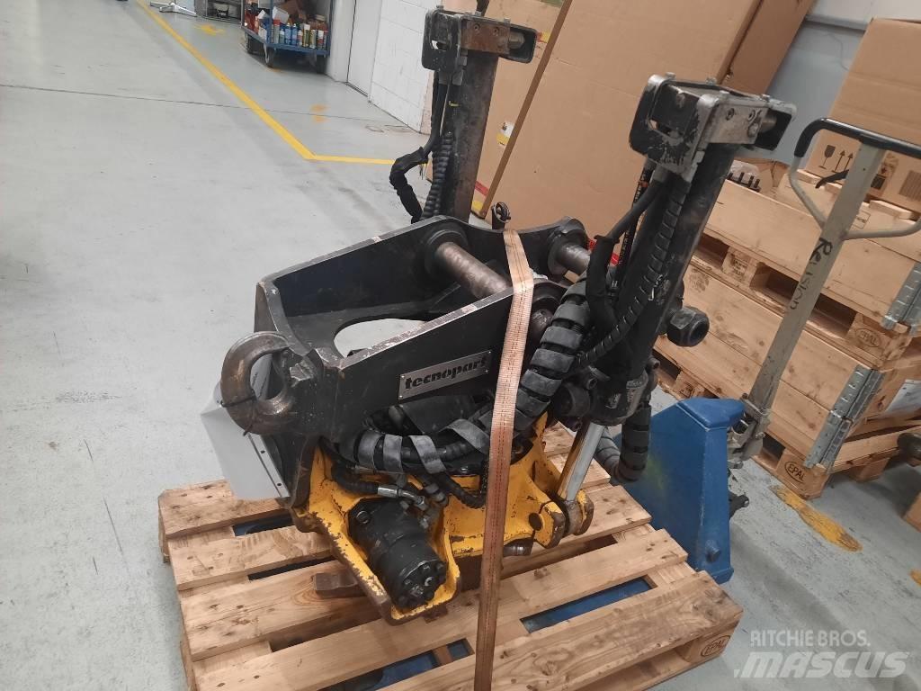 Menzi Muck M535  휠 굴삭기