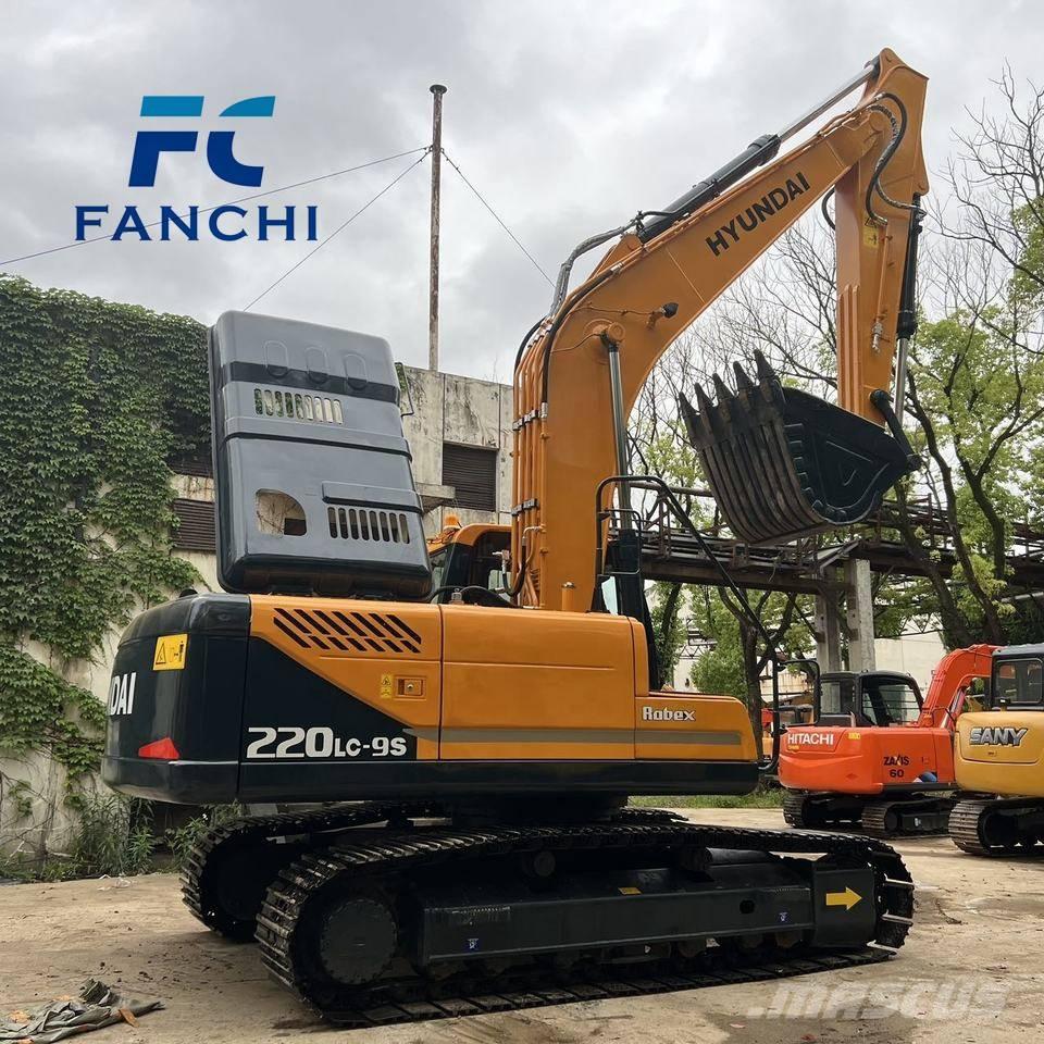 Hyundai 220LC-9S 대형 굴삭기 29톤 이상