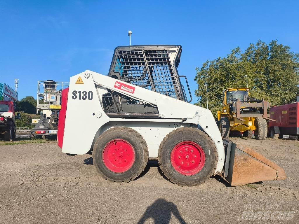 Bobcat S 130  스키드로더