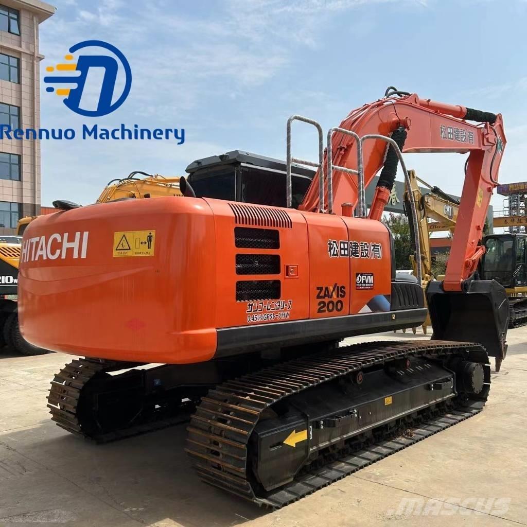 Hitachi ZX 200 대형 굴삭기 29톤 이상